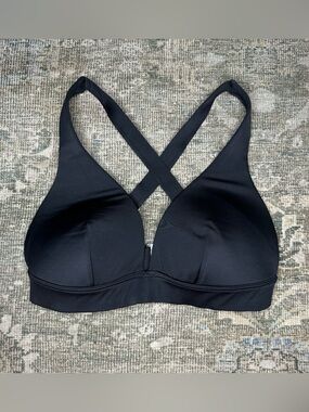 Form and Fold Womens Black Swim Top Size 32D Black